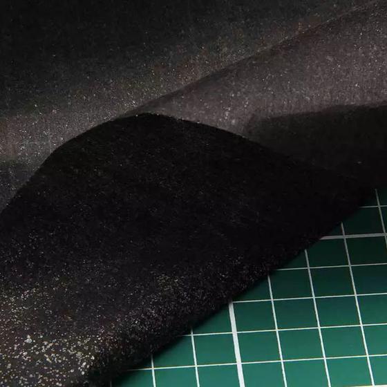 Imagem de Entretela Termocolante Eduval Fina 20g com Cola Cor Branca e Preta para Costura Largura 90cm