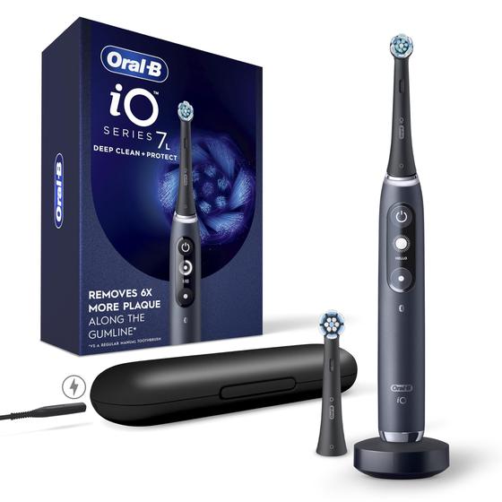 Imagem de Escova Dental Elétrica Oral-B iO - Deep Clean + Protect (Preta)