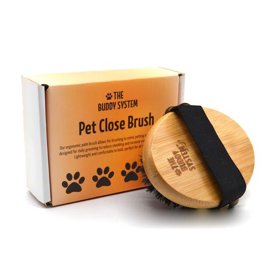 Escova para Animais de Estimação The Buddy System - Soft Touch Oval Palm Imagem de Escova para Animais de Estimação The Buddy System - Soft Touch Oval Palm