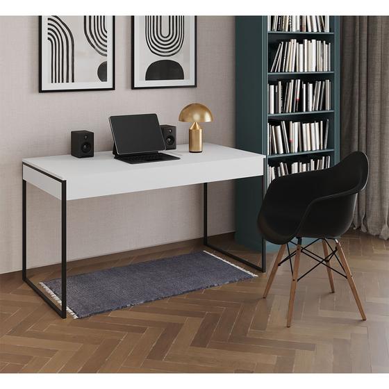 Imagem de Escrivaninha Home Office Estilo Industrial Malta Branca 137x53cm Ferro Preto com 1 Poltrona Preta Ea