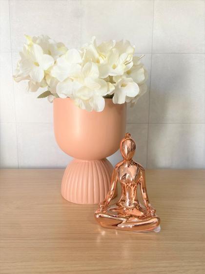 Imagem de Escultura yoga rose gold (3)