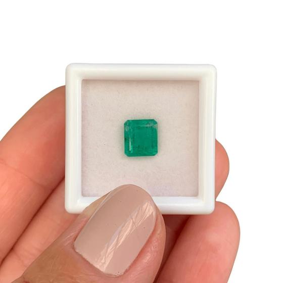Imagem de Esmeralda Baguete Retangular 1,50ct (1)