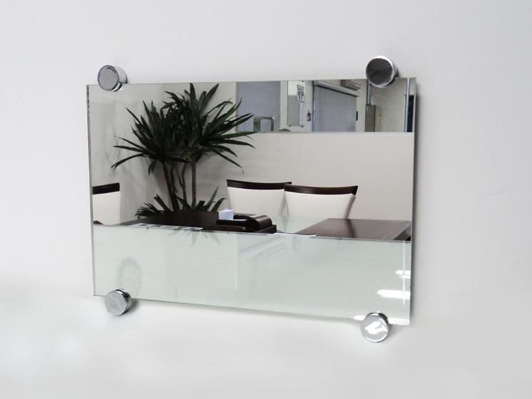 Imagem de Espelho Lapidado Com Bisotê fixado com botões - 30x40cm
