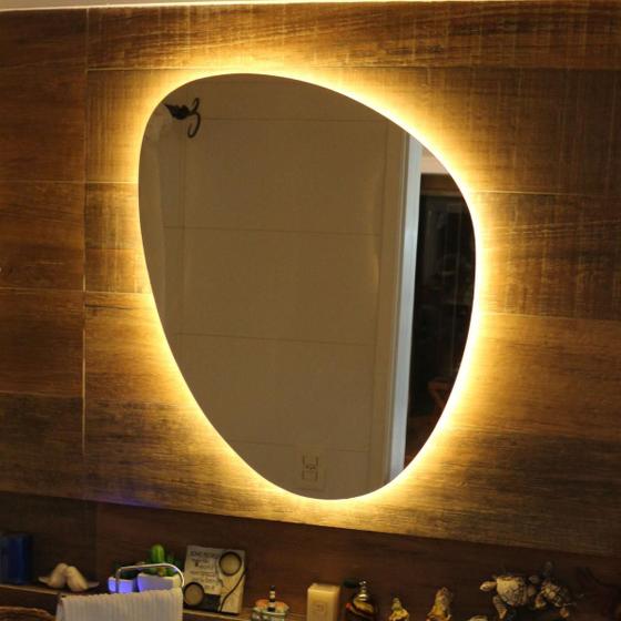 Imagem de Espelho Orgânico Decorativo Com Led 80x60cm