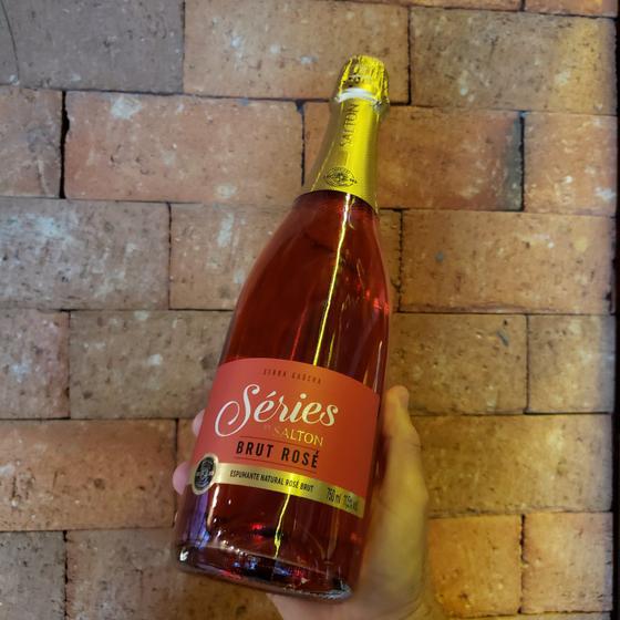 Imagem de Espumante Brut Rose By Séries Salton Serra Gaúcha 750 ml