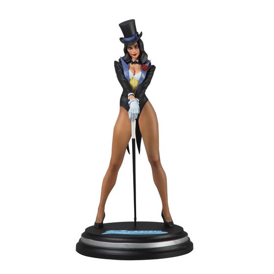 Imagem de Estátua de resina McFarlane Toys DC Direct Zatanna em escala 1:8