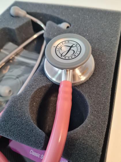 Imagem de Estetoscópio Littmann Classic lll Rosa Pérola 5633 - 3m