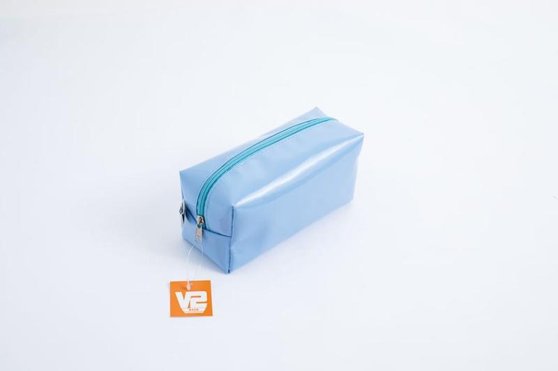 Imagem de Estojo Escolar G, Nylon, Azul Bebê, Pacote com 100 Unidades, Durabilidade e Estilo para Estudantes