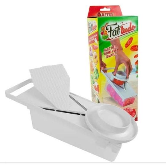 Imagem de Fat tud0- fatia tomate cebola e legumes com  recipiente-keita