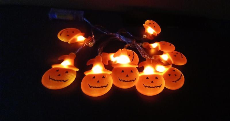 Imagem de Fio de Led Abobora Halloween 1,90m - Wei