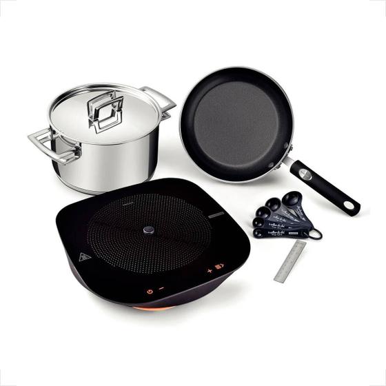 Fogao cooktop tramontina induçao guru 127v + frigideira de aluminio 24cm sem tampa + caçarola inox 20cm Imagem de Fogao cooktop tramontina induçao guru 127v + frigideira de aluminio 24cm sem tampa + caçarola inox 20cm