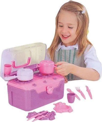 Fogão Cozinha Infantil Maleta C/ Acessórios - Roma Brinquedo Menor preço em Fogão Cozinha Infantil Maleta C/ Acessórios - Roma Brinquedo