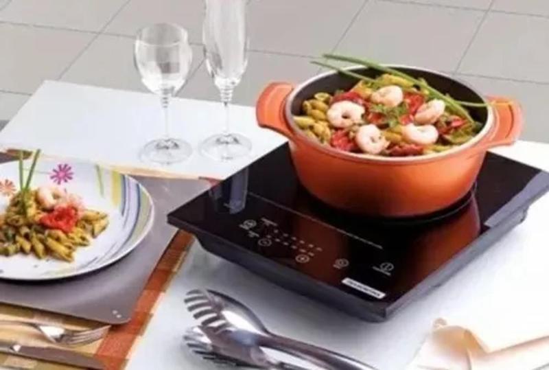 Imagem de Fogão Elétrico Cooktop De Indução Touch Vidro VERMELHO -  220v