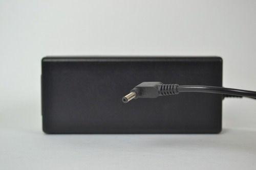 Imagem de Fonte Compatível 12v 2a Notebook Multilaser Legacy Ml-cn01