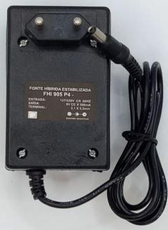 Imagem de Fonte Híbrida Para Pedais 9V 500mA  Plug P4 2,1x5,5mm Centro Negativo Keletron FHI 905