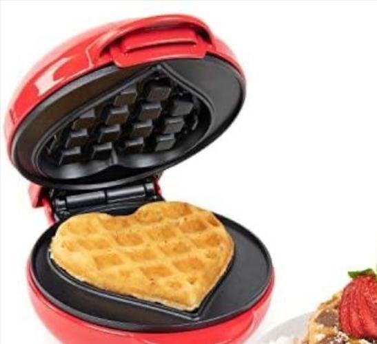 Imagem de Forma De Waffle Elétrica Mini Formato Coração 550W 220V
