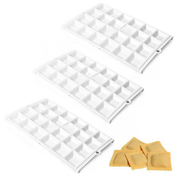 Imagem de Forma para Ravioli e Mini Pasteis em Plastico 24 Cavidades 3 Unidades  Injetemp 