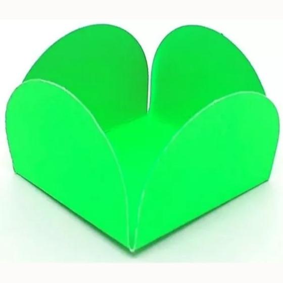 Imagem de Forminhas 4 Pétalas Verde Neon Para Doces E Festas - 50un