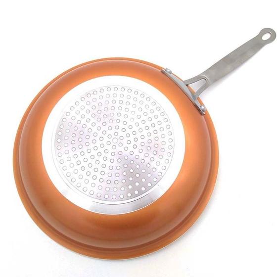 Imagem de Frigideira Antiaderente com Revestimento Cerâmica e Titânio - Não Gruda sem Óleo - MaxChef 28CM