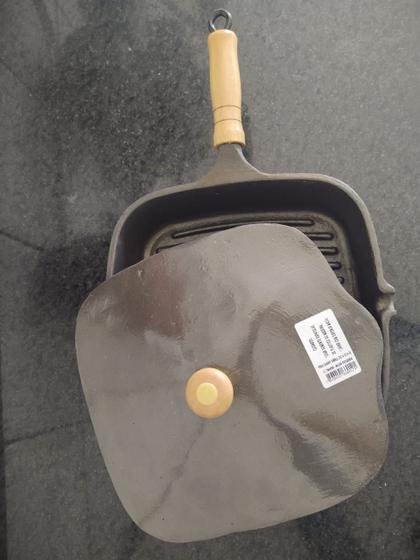 Frigideira quadrada grill de alumínio teflon com tampa Menor preço em Frigideira quadrada grill de alumínio teflon com tampa