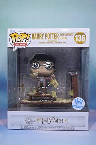 Imagem de Funko Harry Potter POP Figure  Harry com Cartas Hogwarts