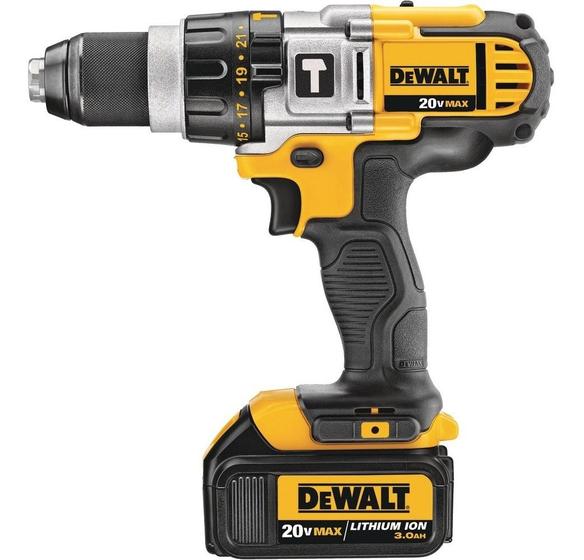 Imagem de Furadeira E Parafusadeira 13mm Dewalt Modelo Dcd985l2 Com Ma