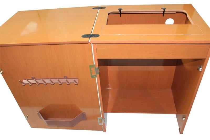 Gabinete De Máquina De Costura Tipo Singer Cedro - Megamak Imagem de Gabinete De Máquina De Costura Tipo Singer Cedro