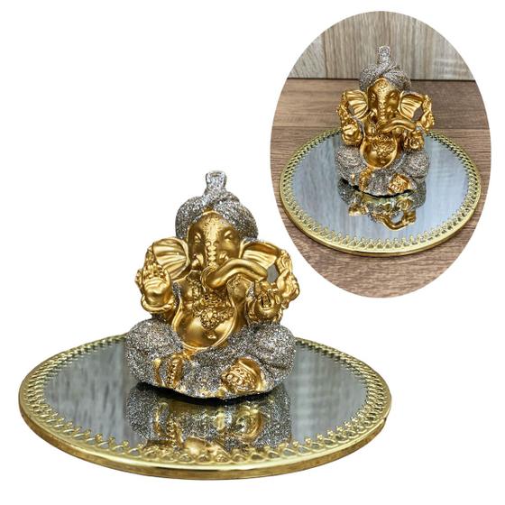 Imagem de Ganesha Deus Sorte Prosperidade Dourado Resina 7cm + Bandeja