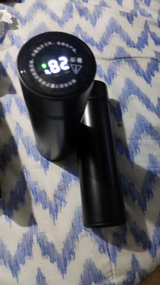 Imagem de Garrafa Copo Termica inteligente com Display Temperatura Digital 500ml