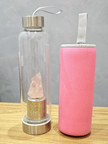 Imagem de Garrafa de vidro com pedra Natural Cristal Quartzo Rosa Bruto