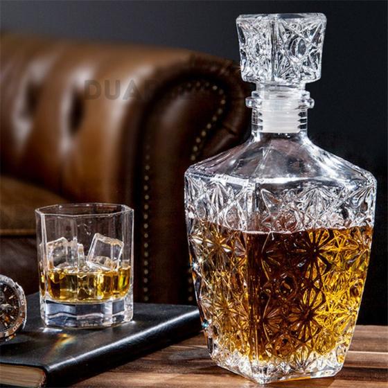Imagem de Garrafa De Whisky Licoreira Vidro Transparente Grande Luxo Mimo Style