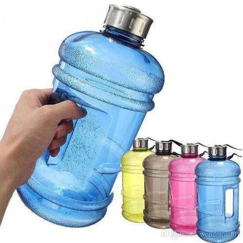 Garrafa Mini Galão De Água 2 Litros Academia Squeeze Com Alça Menor preço em Garrafa Mini Galão De Água 2 Litros Academia Squeeze Com Alça
