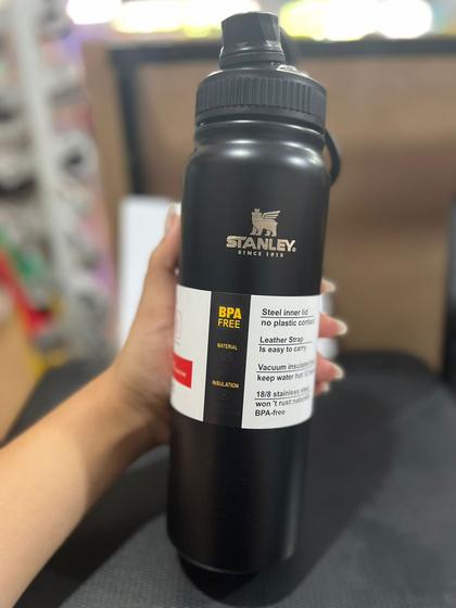 Garrafa térmica stanley 12 horas quente e fria 750ml Menor preço em Garrafa térmica stanley 12 horas quente e fria 750ml