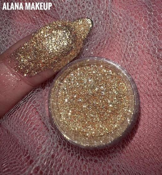 Imagem de Glitter de maquiagem Alana Makeup - Coleção maquiadores do Brasil - Use Glow