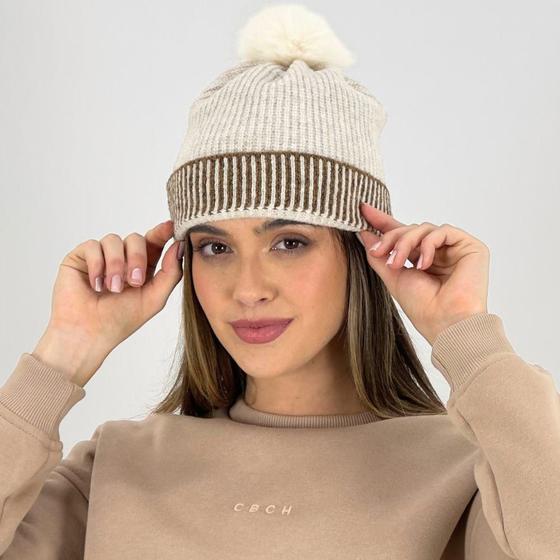 Imagem de Gorro Das Gurias Tricot com Pom Pom