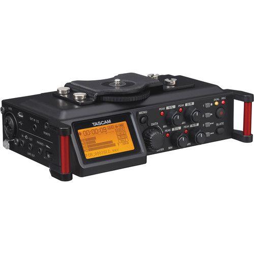 Imagem de Gravador de campo tascam dr-70d multi-track com microfone