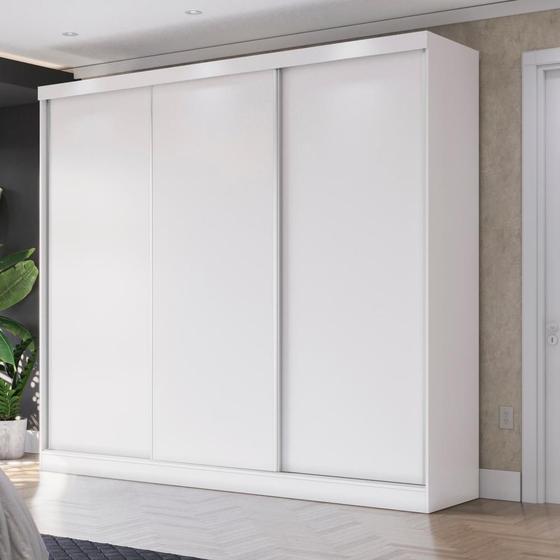 Guarda-Roupa Casal 100% MDF Kappesberg 3 Portas de Correr 8 Gavetas Branco Menor preço em Guarda-Roupa Casal 100% MDF Kappesberg 3 Portas de Correr 8 Gavetas Branco