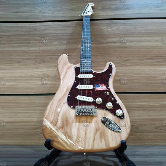 Imagem de Guitarra Strato SX Vintage Natural Escudo Tortoise com 3 Captadores Single Coil - SX