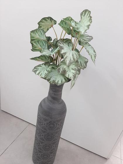 Haste Artificial Verde e Branca de Folha Begônia 84 cm - Flor de Seda -  Plantas Artificiais - Magazine Luiza