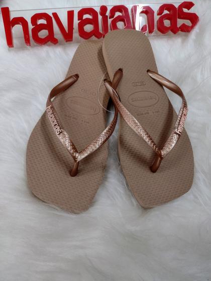 Imagem de Havaiana Slim Square Logo Met