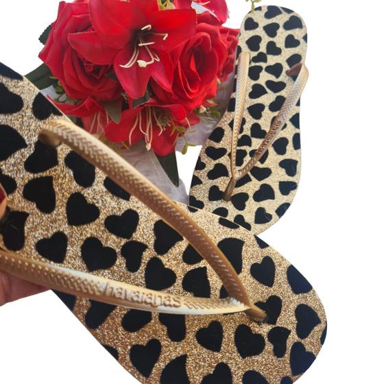 Imagem de Havaianas Customizada Com Glitter Coração
