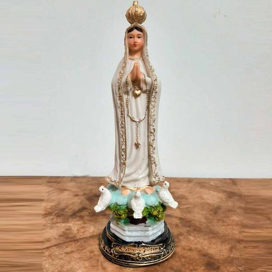 Imagem de Imagem de Nossa Senhora de Fátima em Resina - 20 cm