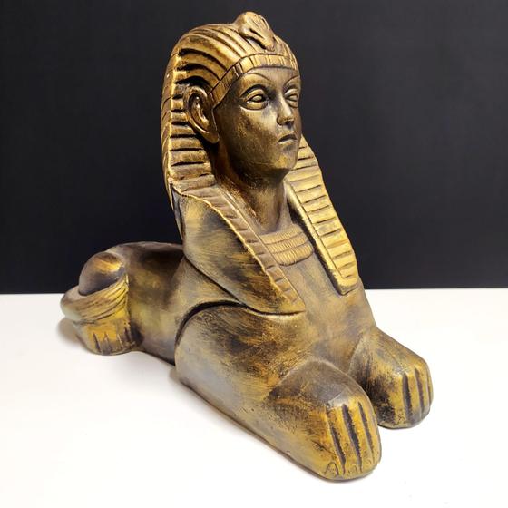 Imagem de Imagem em gesso esfinge de gize dourada 19cm