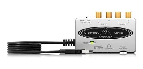 Imagem de Interface de Audio Behringer U-Control UCA202 USB