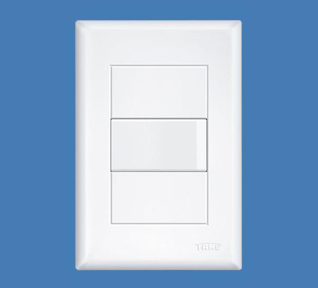 Imagem de Interruptor Simples Fame Evidence 16a Ref.2896