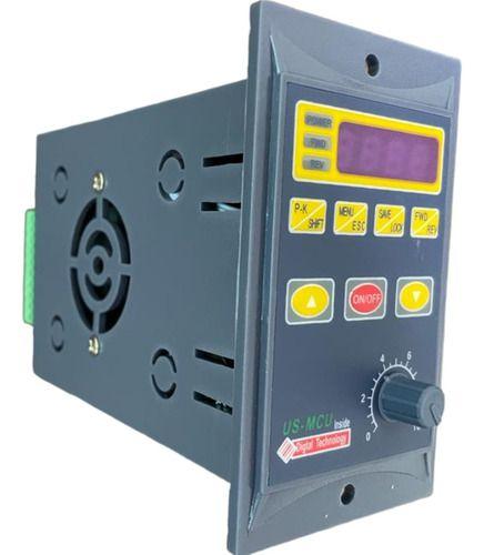 Inversor De Frequência 1 Cv Para Frontal De Painel 220v Mono/Trifasico Menor preço em Inversor De Frequência 1 Cv Para Frontal De Painel 220v Mono/Trifasico