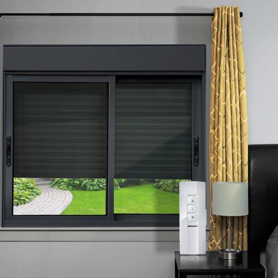 Imagem de Janela Elite 2 Folhas Moveis com Persiana Integrada Correr com Motor e Controle Remoto 100 X 150 Vid