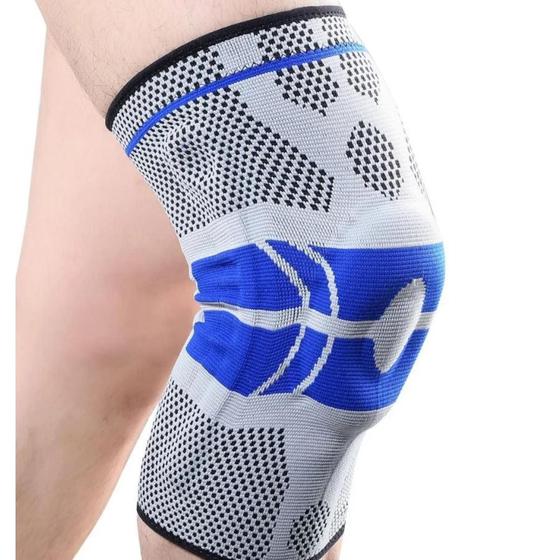Joelheira Compressão 3D C/ Silicone Patelar E Aço Flexível - Cinza+Azul é ruim? Joelheira Compressão 3D C/ Silicone Patelar E Aço Flexível - Cinza+Azul é boa?