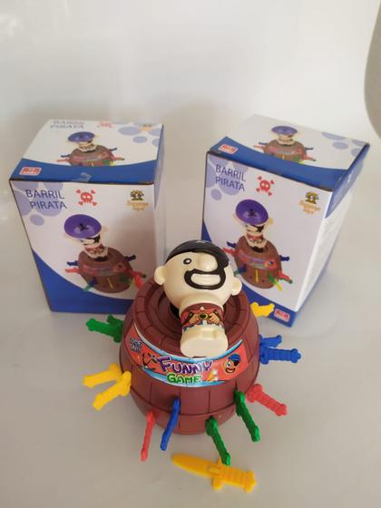 Imagem de Jogo barril salta pirata c/16 espadas colors na caixa b201-15 banana toys
