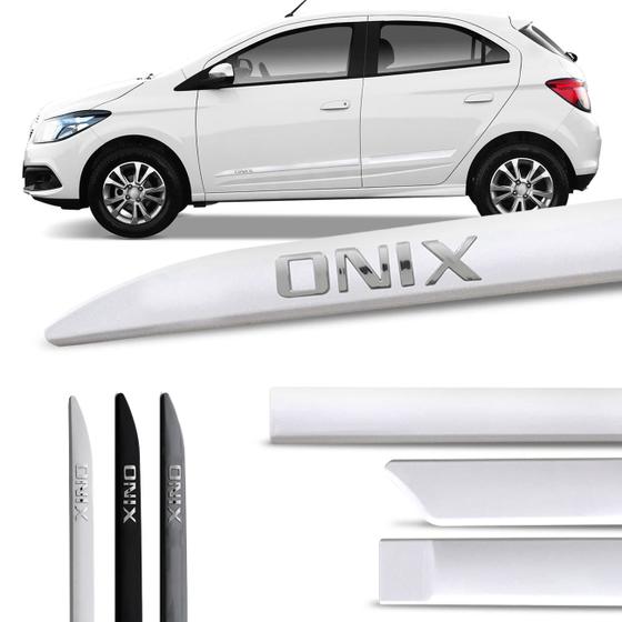 Jogo de Friso Lateral Onix 2012 A 2022 Facão Cores com Grafia Tipo ...